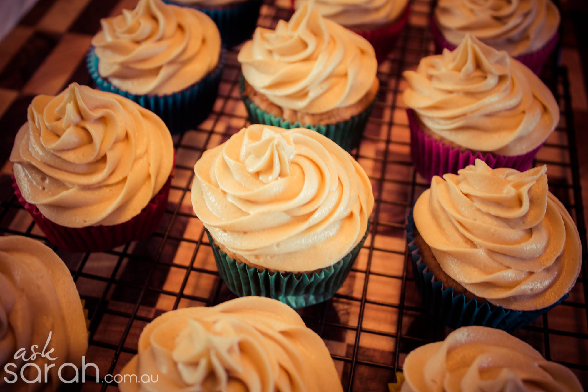 Recipe: Caramel Apple Cupcakes