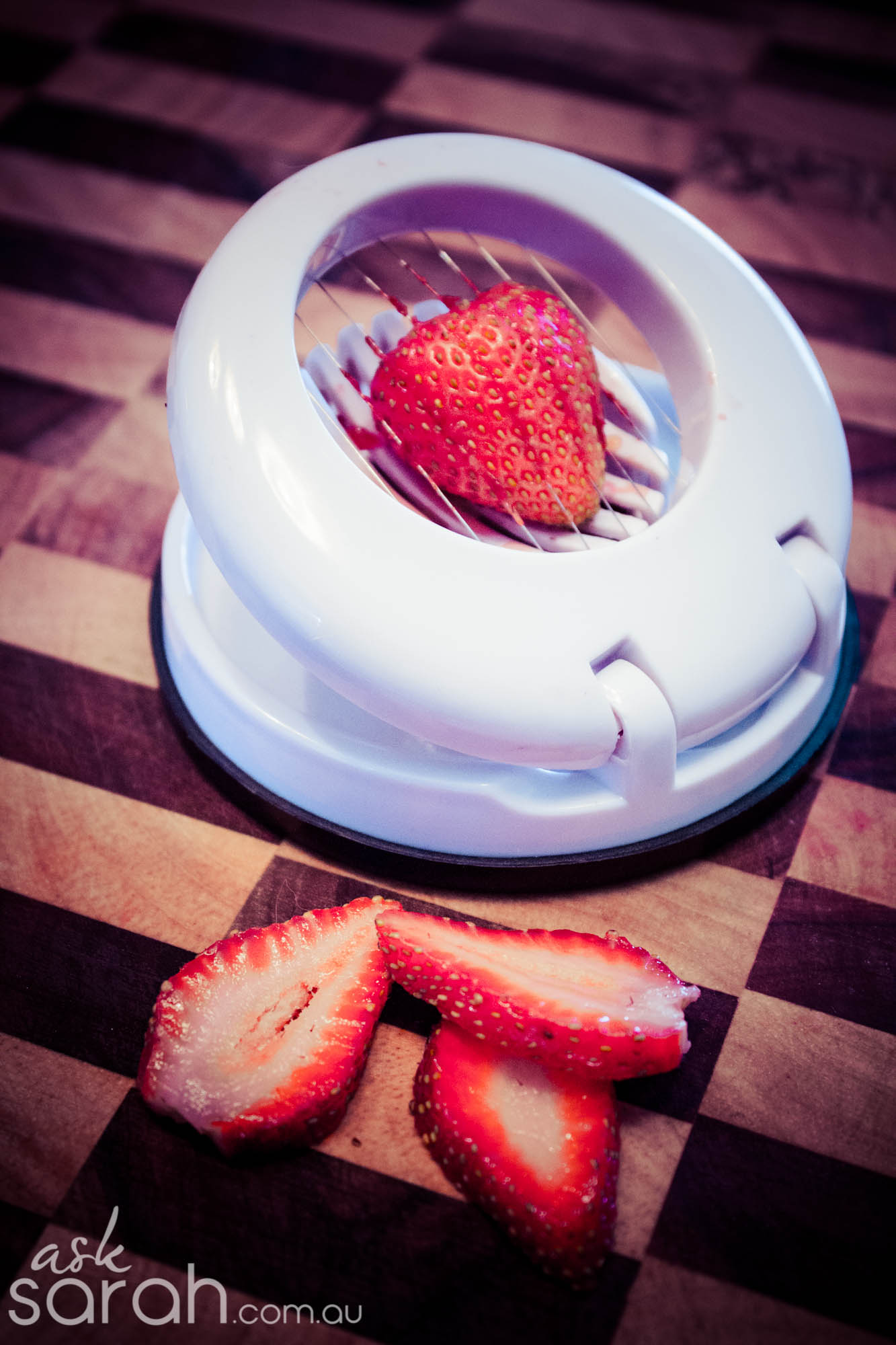Tip: Slice Strawberries Simply
