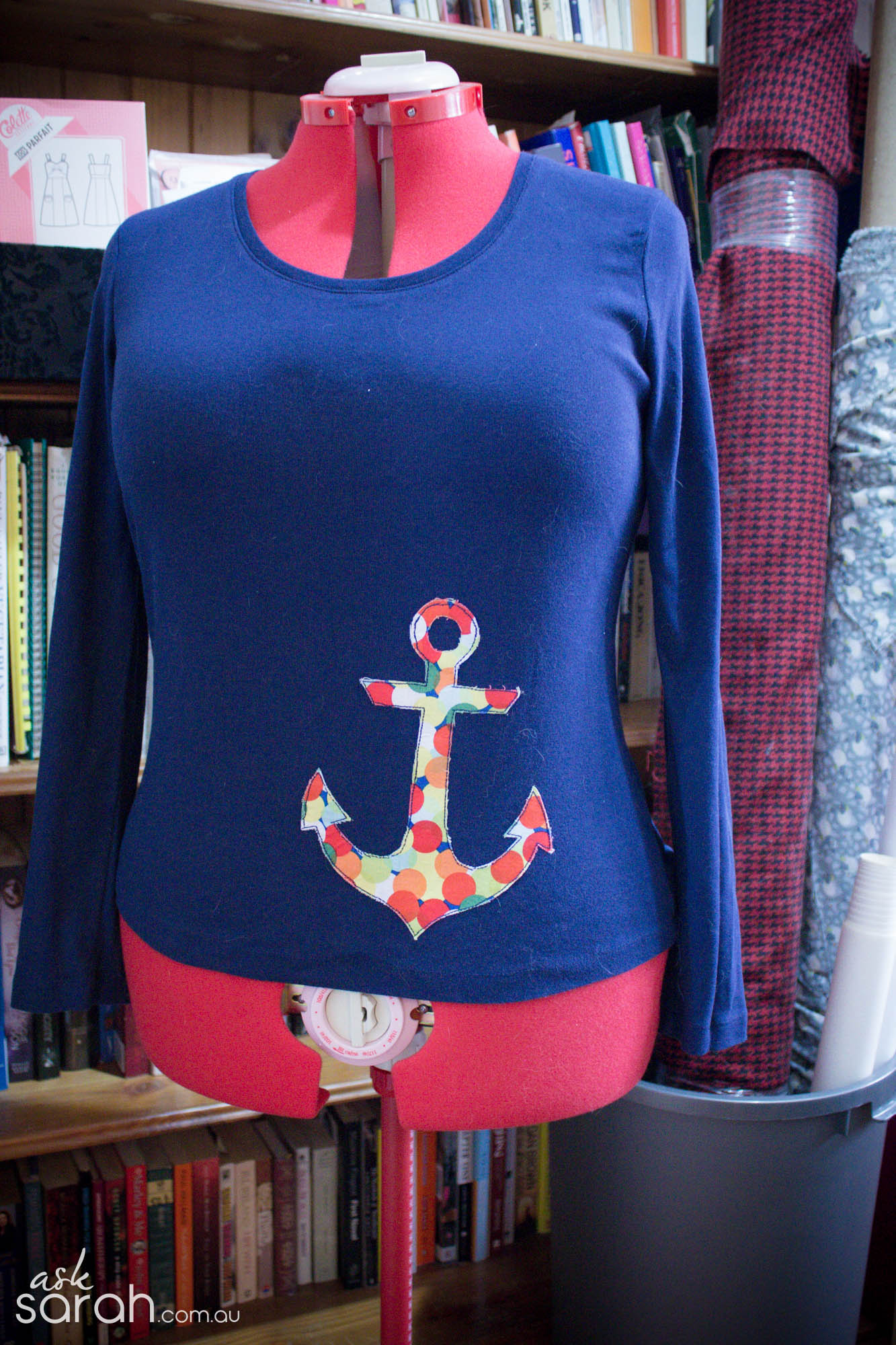 Sew: Take A T-Shirt And.... {Version One - Woven Fabric Appliqué Tutorial} 